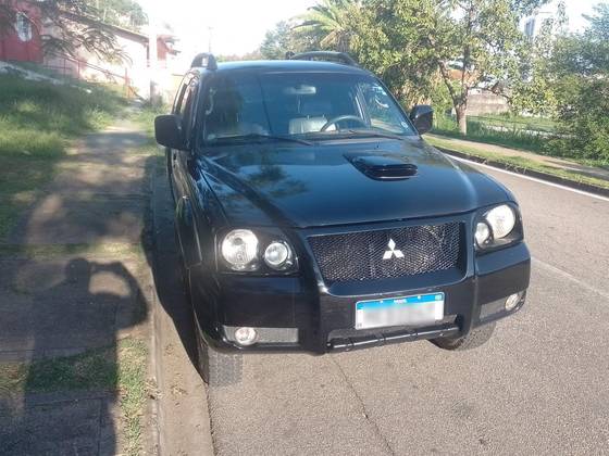 MITSUBISHI PAJERO 2.5 HD 4X4 8V TURBO INTERCOOLER DIESEL 4P MANUAL MITSUBISHI PAJERO 2.5 HD 4X4 8V TURBO INTERCOOLER DIESEL 4P MANUAL